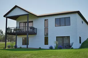 928 Milborne Ln NW, Rochester, MN 55901 - Photo 3
