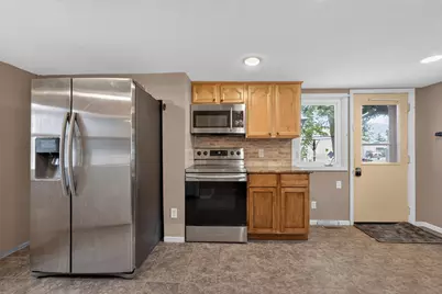 317 S 4th Street, Le Sueur, MN 56058 - Photo 11
