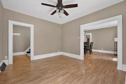 317 S 4th Street, Le Sueur, MN 56058 - Photo 5