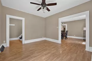 317 S 4th St, Le Sueur, MN 56058 - Photo 5