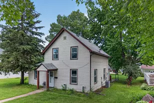 317 S 4th St, Le Sueur, MN 56058 - Photo 27