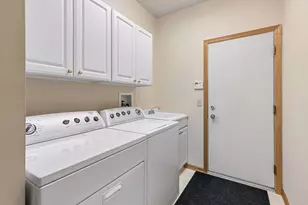 12795 Falcon Dr, Apple Valley, MN 55124 - Photo 29
