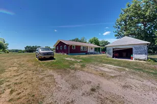 101 Center St, Freeborn, MN 56032 - Photo 39