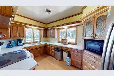 101 Center Street, Freeborn, MN 56032 - Photo 7