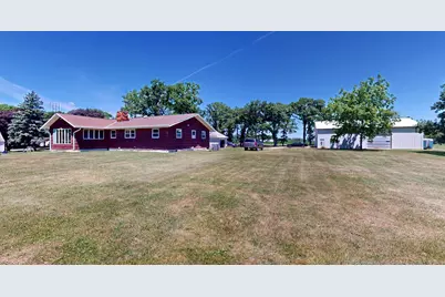 101 Center Street, Freeborn, MN 56032 - Photo 1