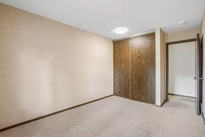 2207 Oregon Court, Saint Louis Park, MN 55426 - Photo 25