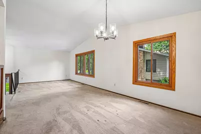 2207 Oregon Court, Saint Louis Park, MN 55426 - Photo 9
