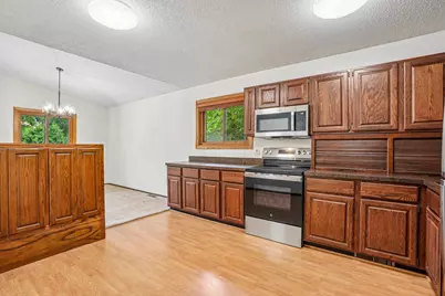 2207 Oregon Court, Saint Louis Park, MN 55426 - Photo 13