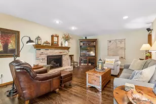 1359 Cherry Hill Rd, Mendota Heights, MN 55118 - Photo 17
