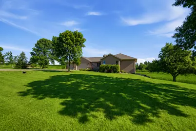 126 57th Avenue NE, Willmar, MN 56201 - Photo 3