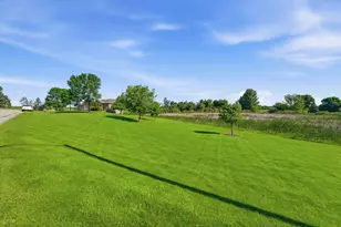 126 57th Ave NE, Willmar, MN 56201 - Photo 3