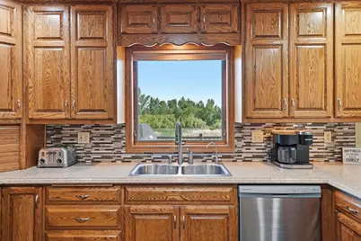 126 57th Avenue NE, Willmar, MN 56201 - Photo 19