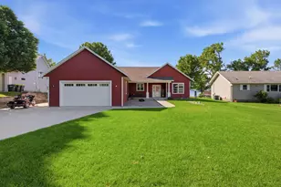 4631 141st Ave NE, Spicer, MN 56288 - Photo 1