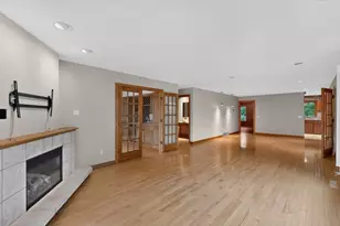 4865 Tee Ct SW, Rochester, MN 55902 - Photo 5