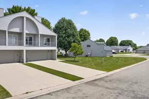 4865 Tee Ct SW, Rochester, MN 55902 - Photo 49