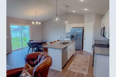 6764 101st Street S, Cottage Grove, MN 55016 - Photo 3