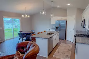 6764 101st St S, Cottage Grove, MN 55016 - Photo 3