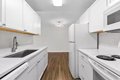 2801 Flag Avenue N #212, New Hope, MN 55427 - Photo 17