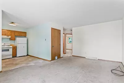 2018 42nd Street NW, Rochester, MN 55901 - Photo 7