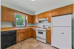 2018 42nd St NW, Rochester, MN 55901 - Photo 5