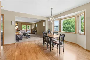 139 Garner Cir, Montrose, MN 55363 - Photo 7