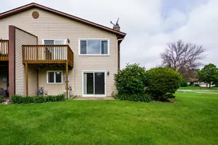 10332 Balsam Ln, Eden Prairie, MN 55347 - Photo 25