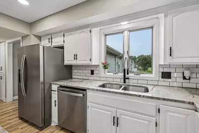 708 4th Avenue S, Princeton, MN 55371 - Photo 7