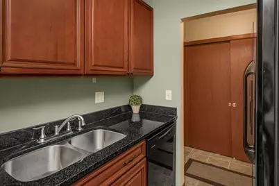 329 Geneva Avenue N #315, Oakdale, MN 55128 - Photo 17