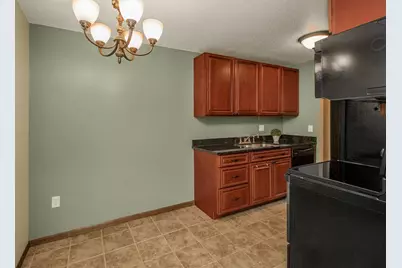 329 Geneva Avenue N #315, Oakdale, MN 55128 - Photo 13
