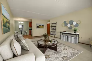 329 Geneva Ave N, Oakdale, MN 55128 - Photo 7
