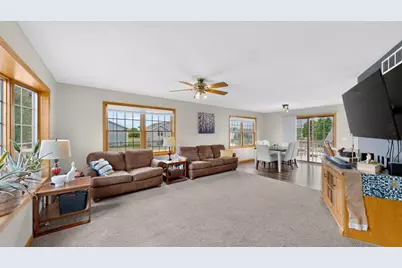 205 10th Avenue SE, Kasson, MN 55944 - Photo 5
