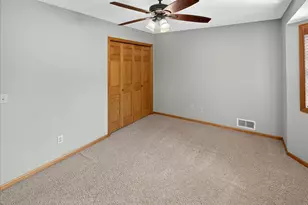 4708 Weston Hills Dr, Eagan, MN 55123 - Photo 35