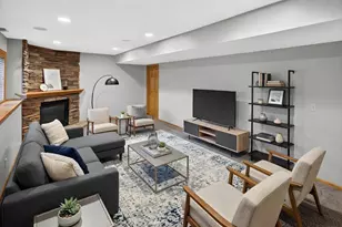 4708 Weston Hills Dr, Eagan, MN 55123 - Photo 43