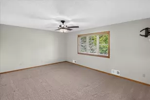 4708 Weston Hills Dr, Eagan, MN 55123 - Photo 25