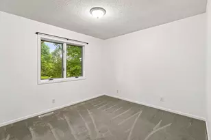 3970 Yorktown Ln N, Plymouth, MN 55441 - Photo 23