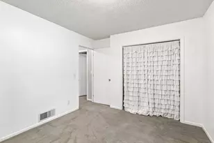 3970 Yorktown Ln N, Plymouth, MN 55441 - Photo 25