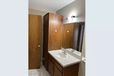 1615 Commercial Avenue #202, Victoria, MN 55386 - Photo 7
