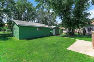324 Augusta Ave, Paynesville, MN 56362 - Photo 7