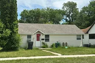 305 S 1st St, Marshall, MN 56258 - Photo 1