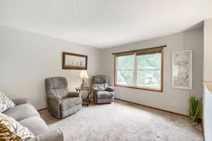 280 Glenmar Ave, Mahtomedi, MN 55115 - Photo 7