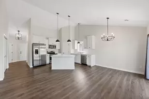 370 Mill St, Osceola, WI 54020 - Photo 11
