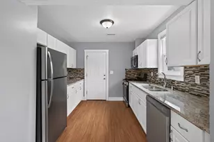3718 Fremont Ave N, Minneapolis, MN 55412 - Photo 9
