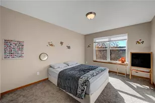 5115 Holly Ln N, Plymouth, MN 55446 - Photo 11