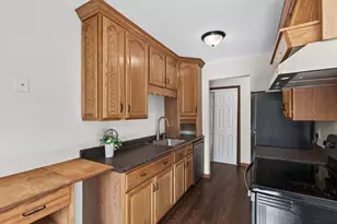 921 11th Ave S, Hopkins, MN 55343 - Photo 13