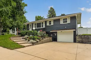 1810 25th Ave NW, Rochester, MN 55901 - Photo 23