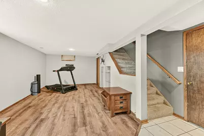 1810 25th Avenue NW, Rochester, MN 55901 - Photo 17