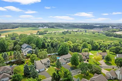 1801 Valley Ridge Trail S, Chanhassen, MN 55317 - Photo 5