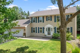 1801 Valley Ridge Trail S, Chanhassen, MN 55317 - Photo 3