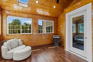 1801 Valley Ridge Trail S, Chanhassen, MN 55317 - Photo 29
