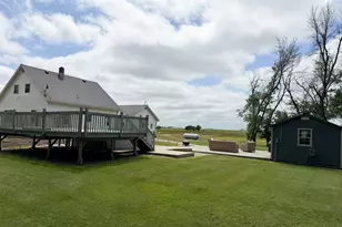15236 King Ave, Wilmont, MN 56185 - Photo 7